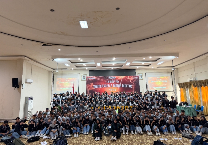 146 Mahasiswa membangun Strategi Perkuat Kepemimpinan melalui LKMM-PD Manajemen dan Bisnis Digital 2026